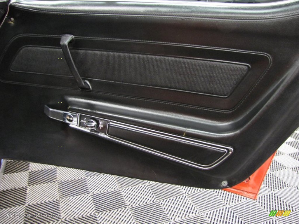 1975 Chevrolet Corvette Stingray Coupe Black Door Panel Photo #79052471