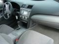 Black - Camry LE Photo No. 19