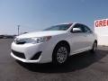 Super White - Camry LE Photo No. 3