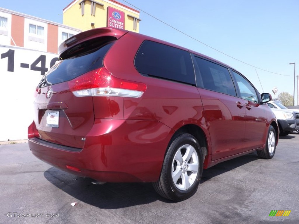 2012 Sienna  - Salsa Red Pearl / Light Gray photo #8