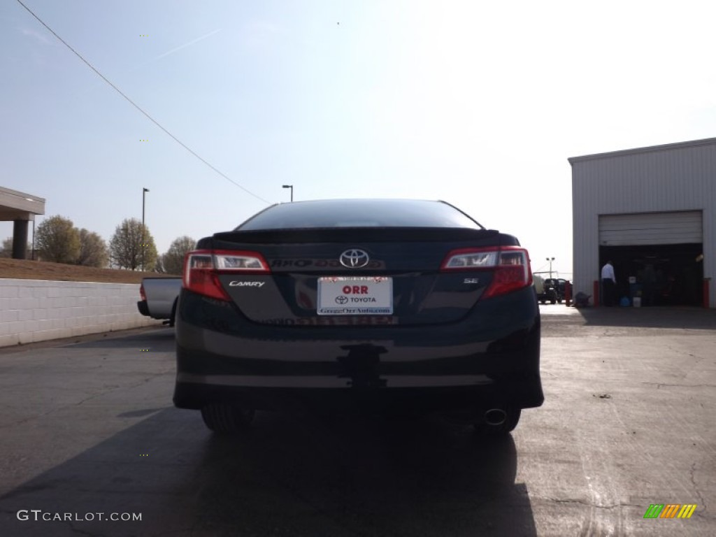 2013 Camry SE - Cosmic Gray Metallic / Black photo #7