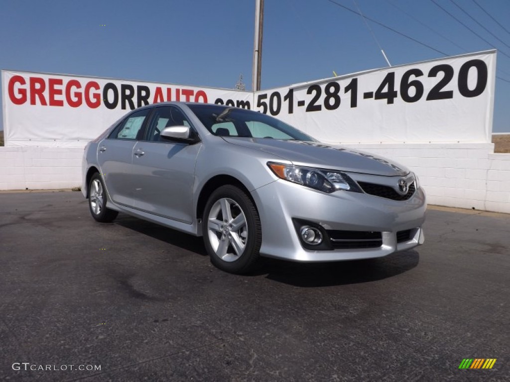 2013 Camry SE - Classic Silver Metallic / Black photo #1