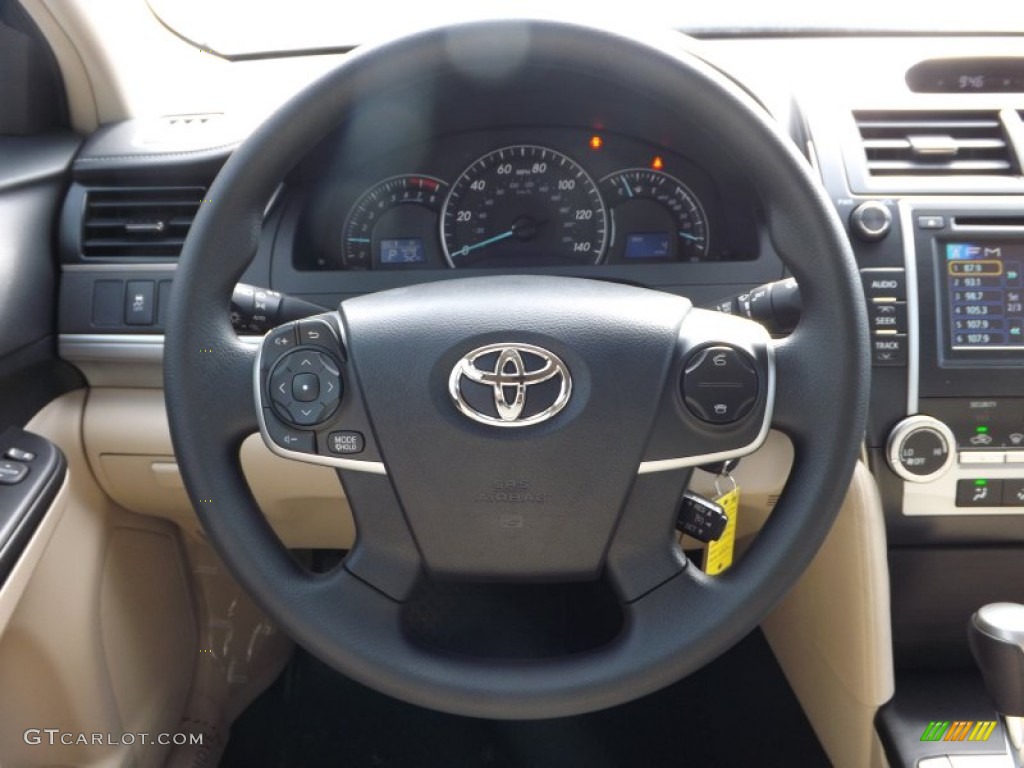 2013 Camry LE - Super White / Ivory photo #11