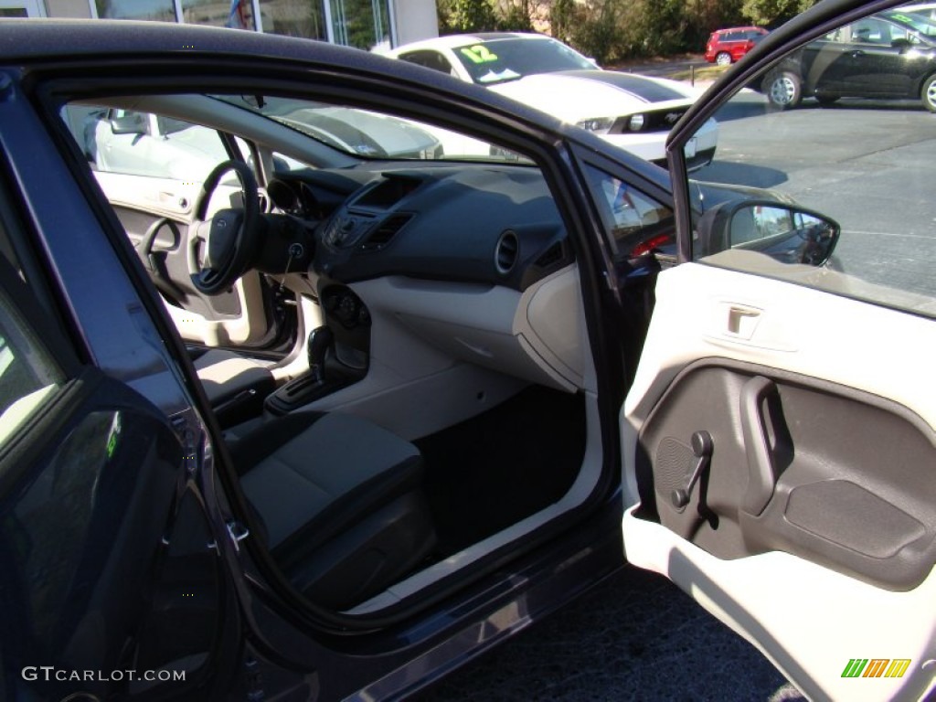 2013 Fiesta S Sedan - Violet Gray / Charcoal Black/Light Stone photo #11