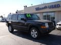 Jeep Green Metallic - Commander  Photo No. 2