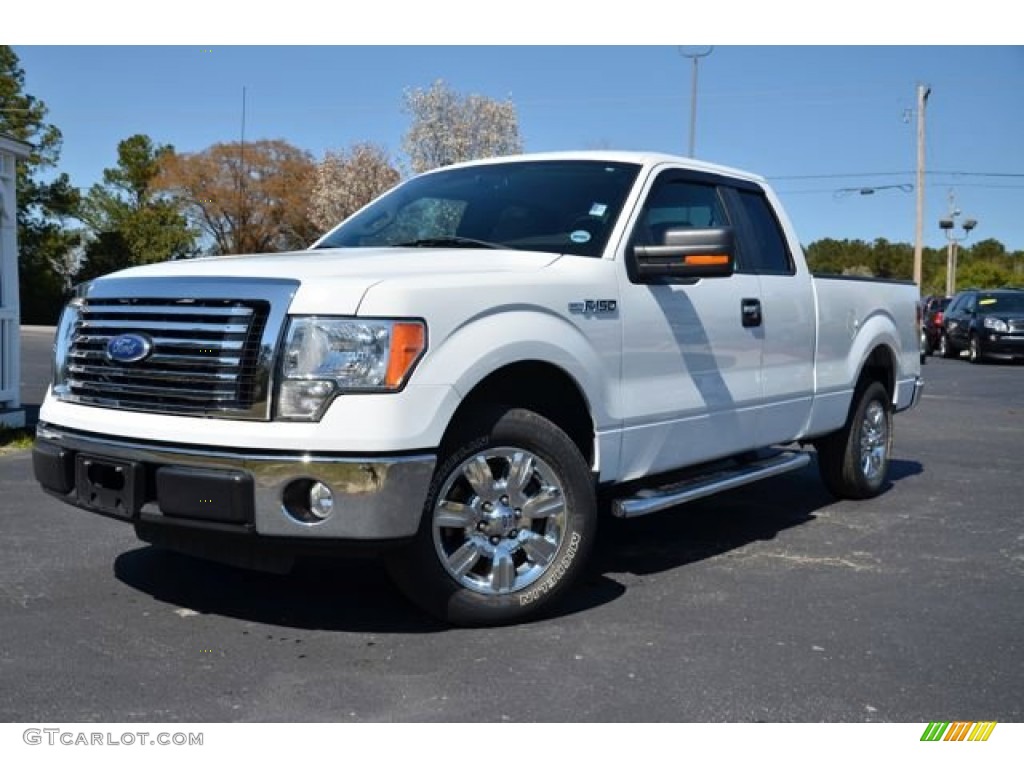 Oxford White Ford F150