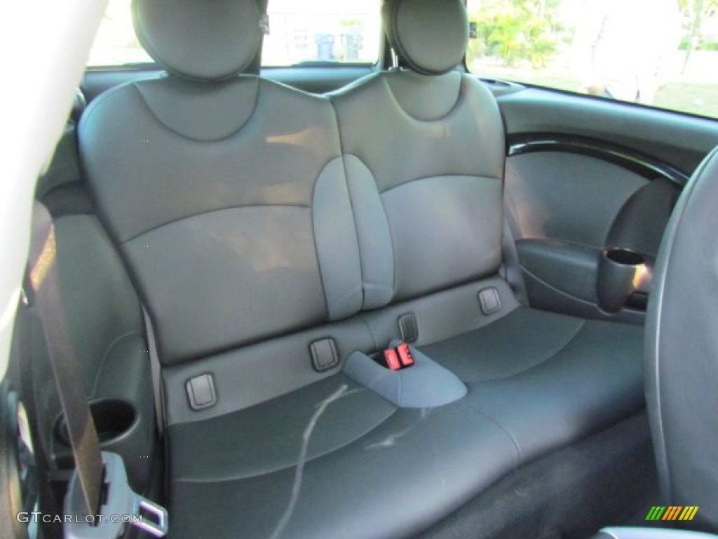2009 Mini Cooper S Clubman Rear Seat Photos