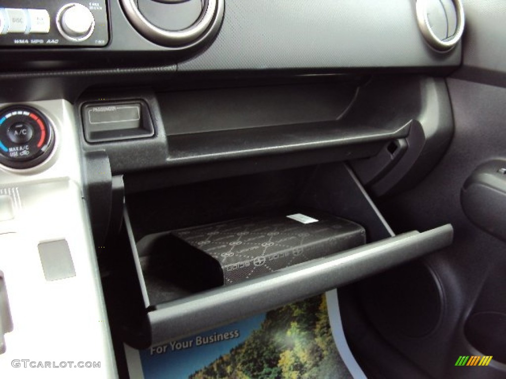 2008 xB  - Hypnotic Teal Mica / Dark Gray photo #25