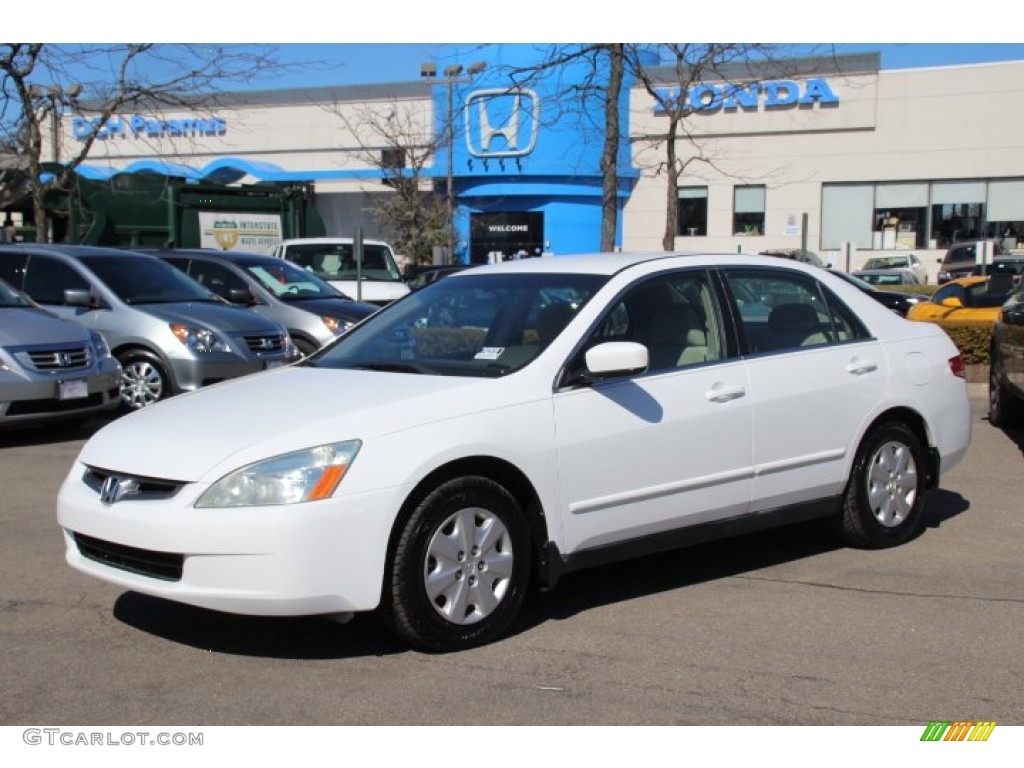 2004 Accord LX Sedan - Taffeta White / Ivory photo #1