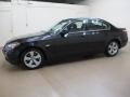 Black Sapphire Metallic - 5 Series 530xi Sedan Photo No. 4