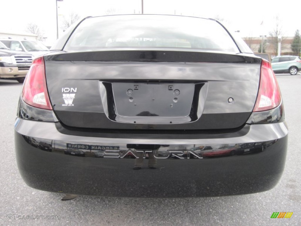 2003 ION 1 Sedan - Black / Gray photo #4