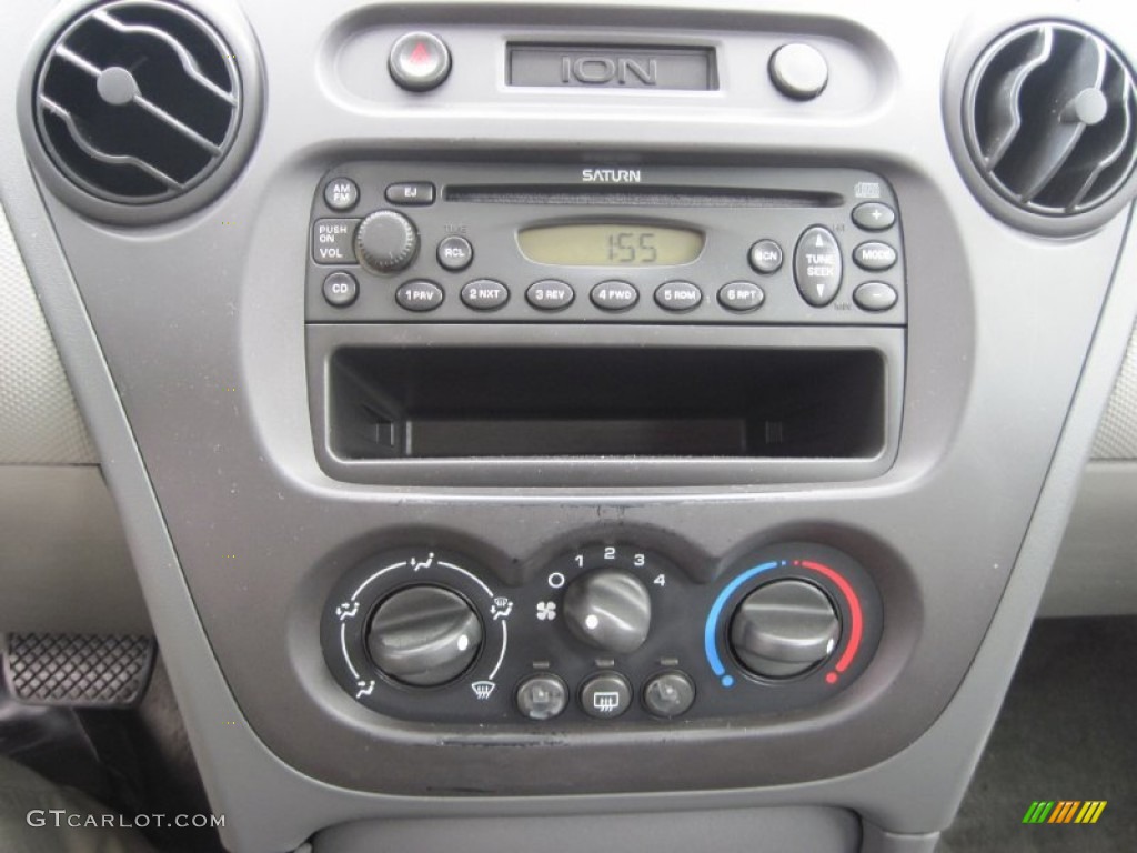 2003 Saturn ION 1 Sedan Controls Photo #79067114