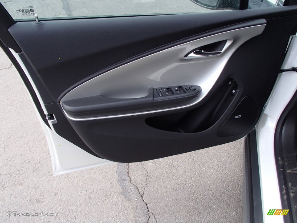 2013 Chevrolet Volt Standard Volt Model Jet Black/Dark Accents Door Panel Photo #79067284