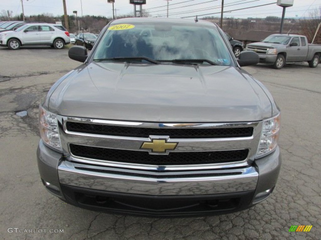 2007 Silverado 1500 LT Extended Cab 4x4 - Graystone Metallic / Ebony Black photo #13