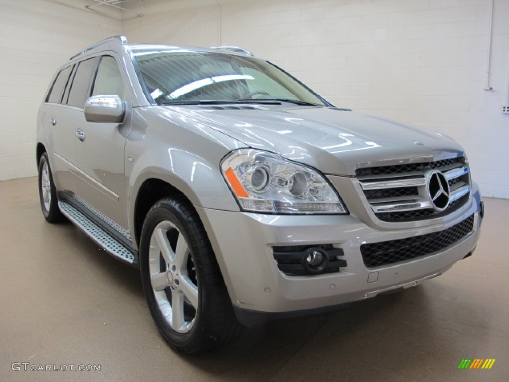 2009 GL 320 BlueTEC 4Matic - Pewter Metallic / Cashmere photo #1