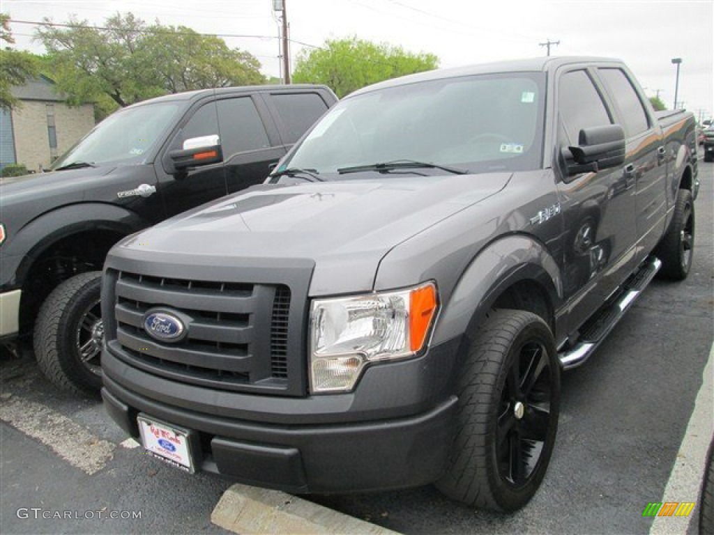 2010 F150 XL SuperCrew - Sterling Grey Metallic / Medium Stone photo #5