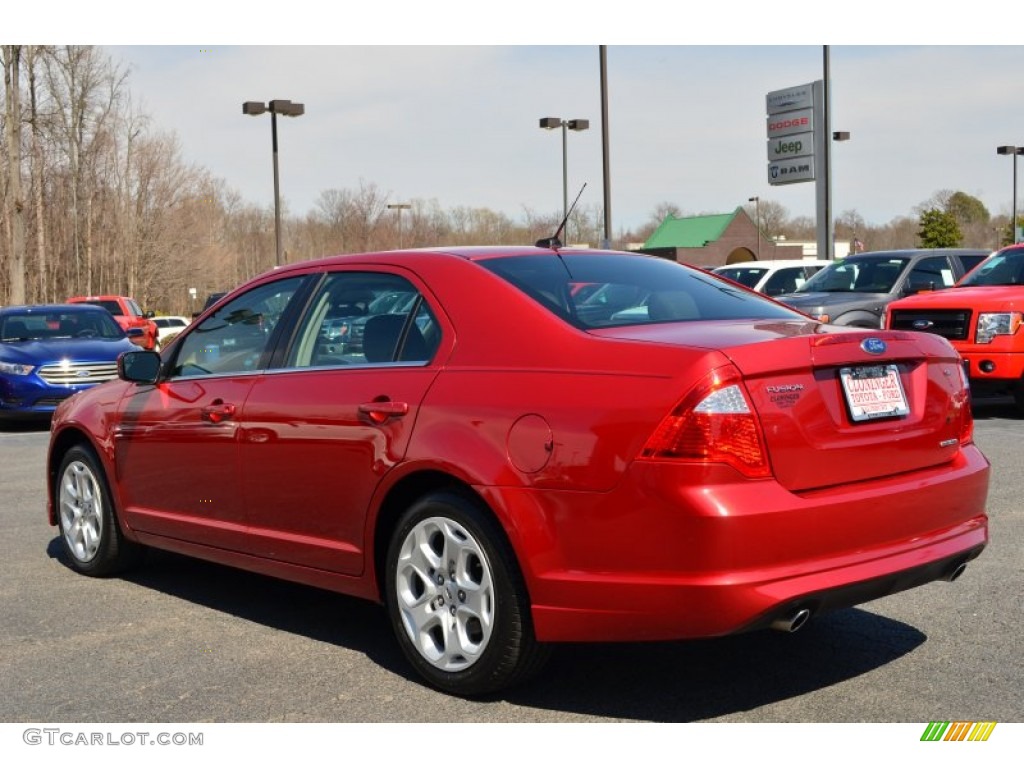 2011 Fusion SE V6 - Red Candy Metallic / Charcoal Black photo #37