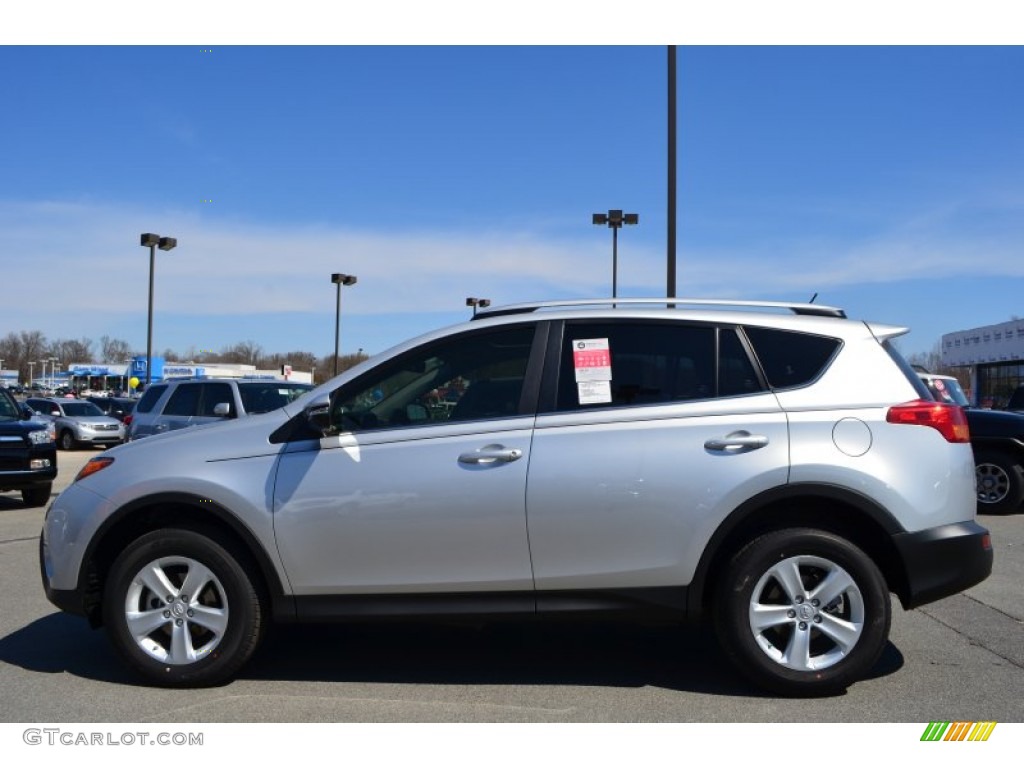 Classic Silver Metallic 2013 Toyota RAV4 XLE Exterior Photo #79078155