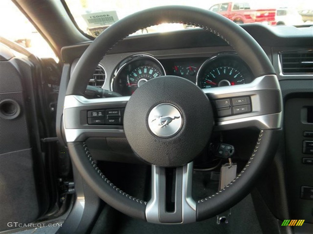 2014 Ford Mustang V6 Coupe Charcoal Black Steering Wheel Photo #79078384