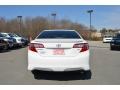 Super White - Camry SE Photo No. 4