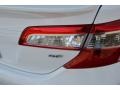 Super White - Camry SE Photo No. 20