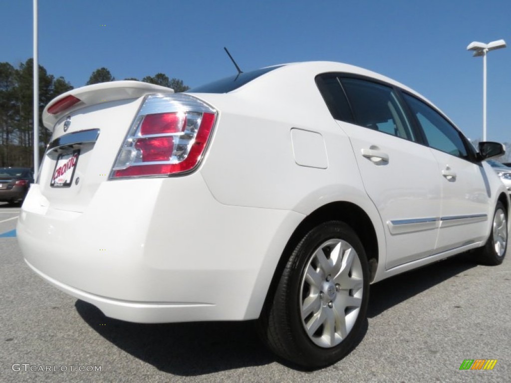 2012 Sentra 2.0 S - Aspen White / Charcoal photo #5