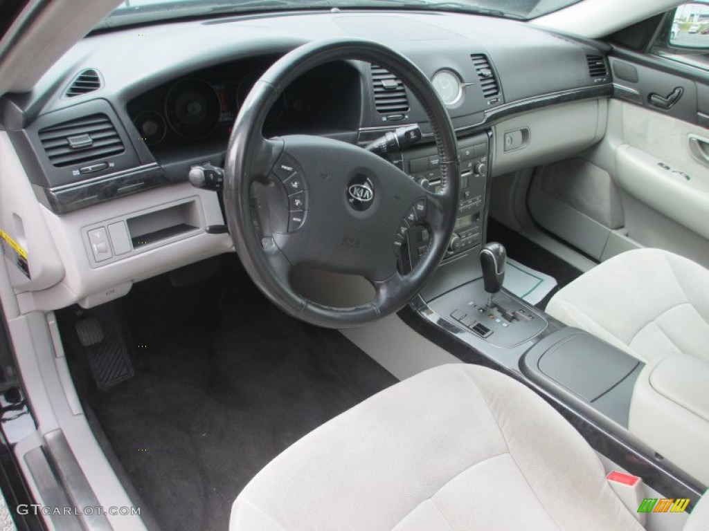 Gray Interior 2008 Kia Amanti Standard Amanti Model Photo #79083082