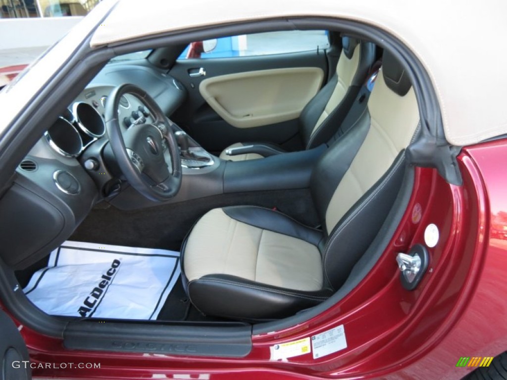 2009 Solstice Roadster - Wicked Ruby Red / Ebony/Sand photo #10