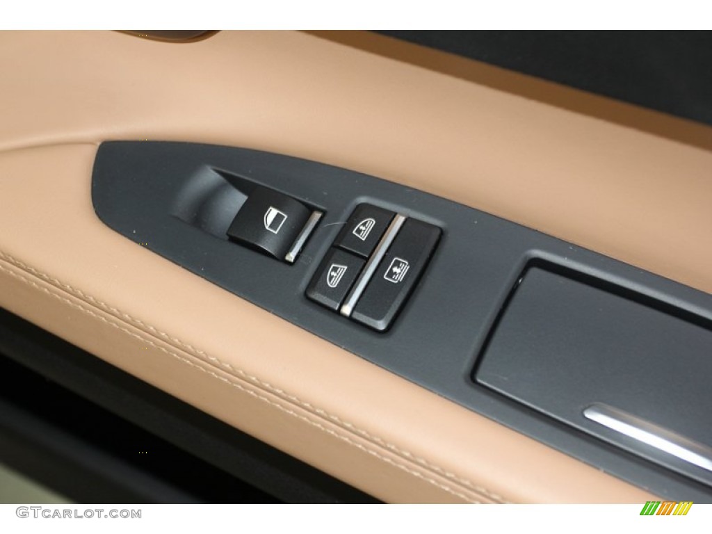 2011 BMW 7 Series 750Li Sedan Controls Photo #79084453