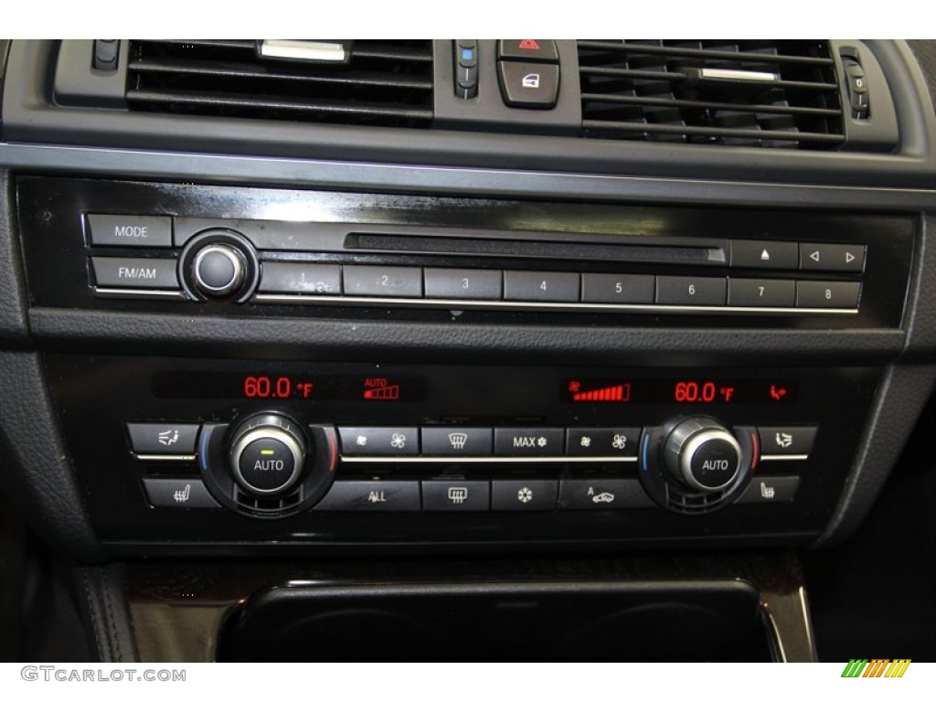2012 BMW 5 Series 528i Sedan Controls Photo #79085092