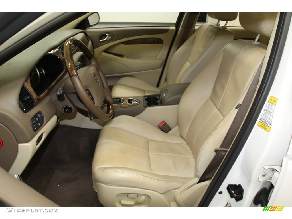 2005 Jaguar S-Type 4.2 Front Seat Photos
