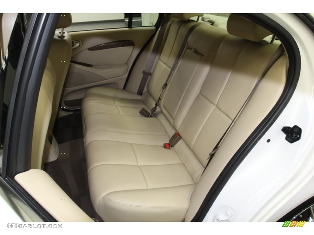 2005 Jaguar S-Type 4.2 Rear Seat Photo #79085896