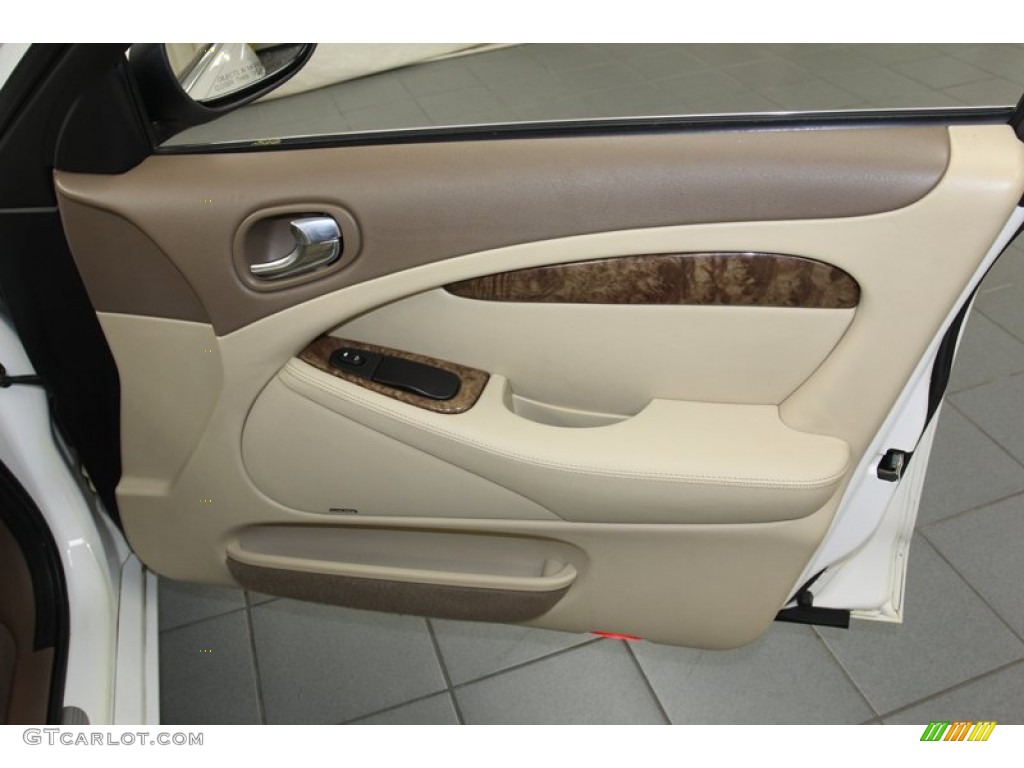 2005 Jaguar S-Type 4.2 Door Panel Photos