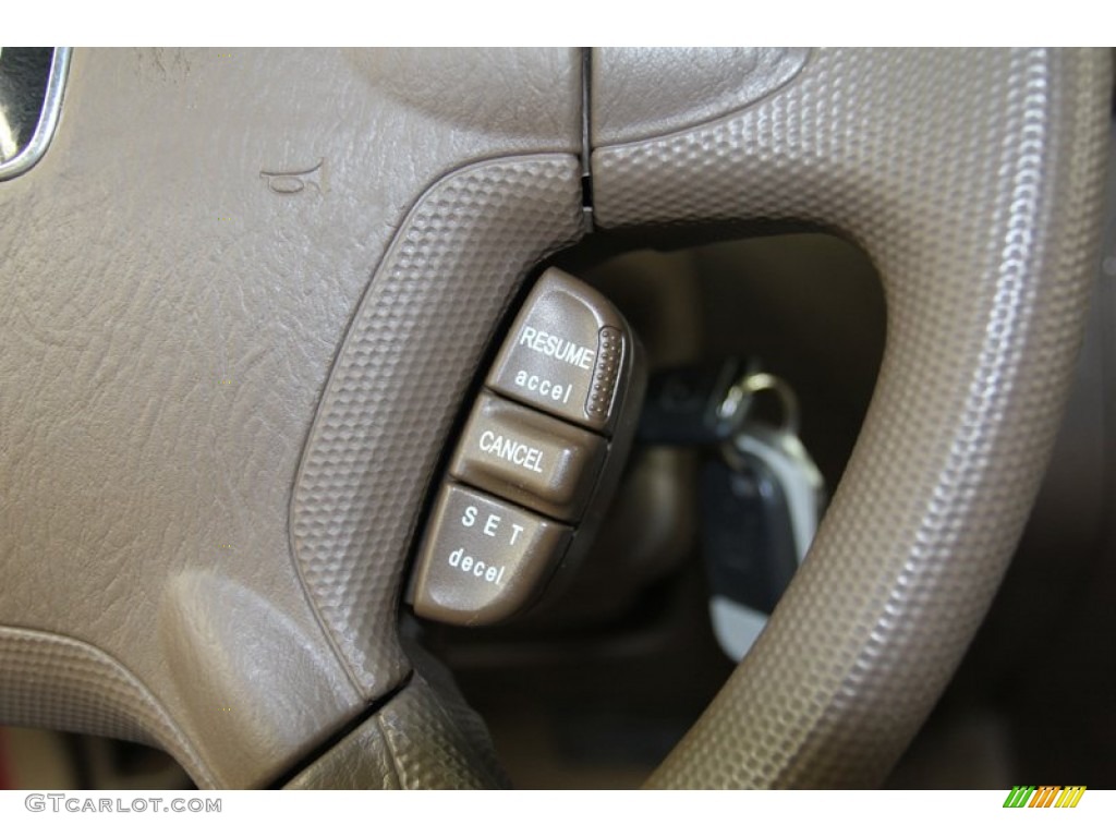 2002 Honda CR-V EX 4WD Controls Photo #79086956