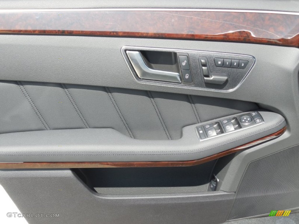2013 Mercedes-Benz E 400 Hybrid Sedan Door Panel Photos