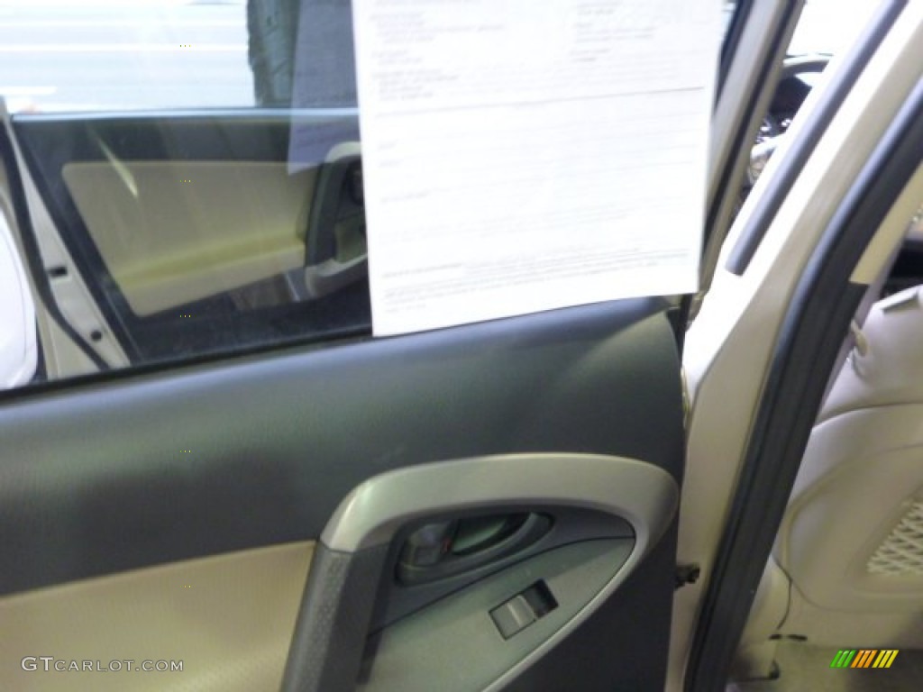 2006 RAV4 Limited 4WD - Beige Metallic / Taupe photo #15