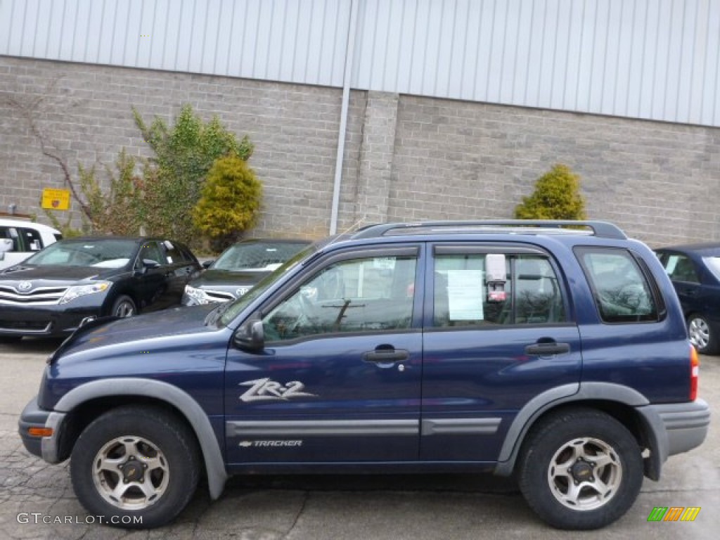 2001 Tracker ZR2 Hardtop 4WD - Dark Blue Metallic / Medium Gray photo #2