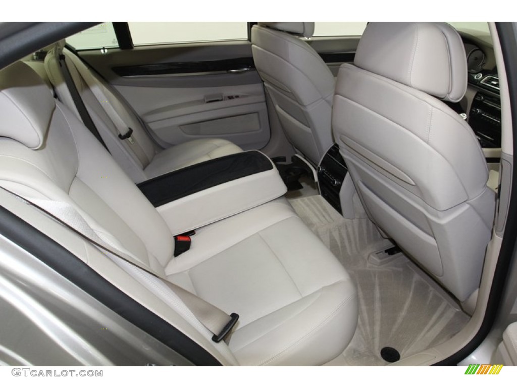 2010 7 Series 750i Sedan - Cashmere Silver Metallic / Oyster Nappa Leather photo #39