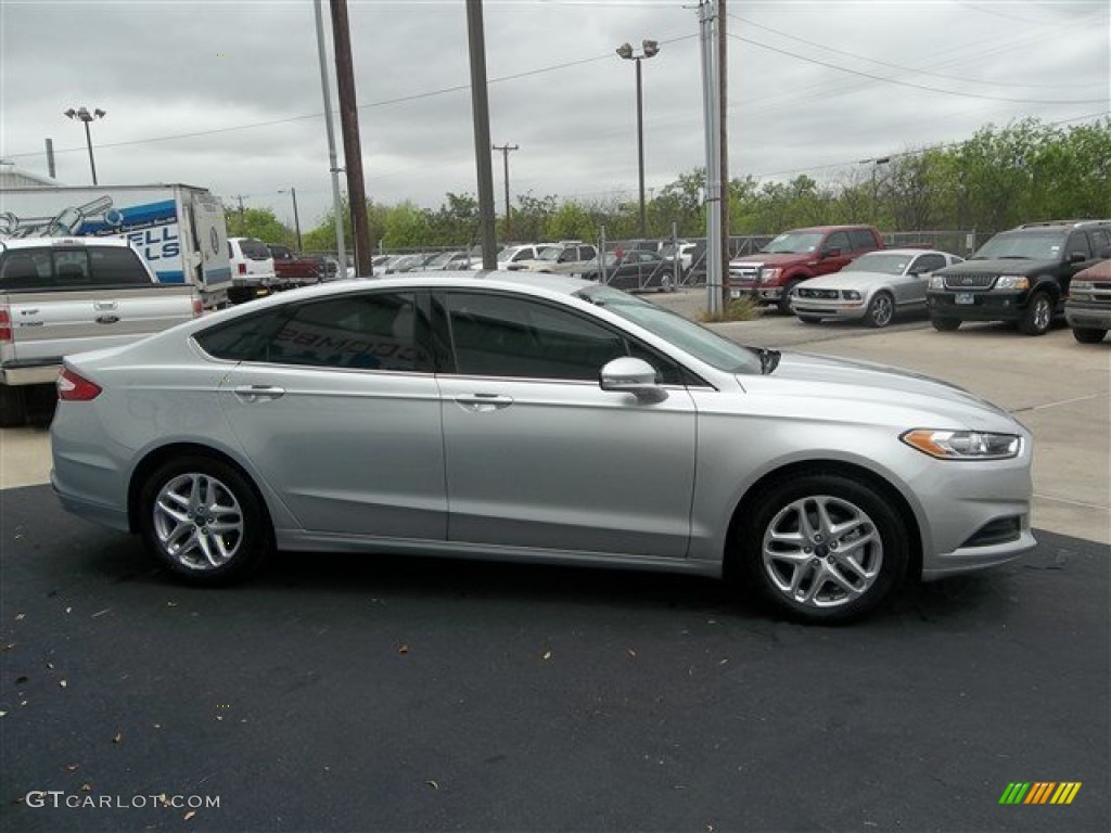 2013 Fusion SE 1.6 EcoBoost - Ingot Silver Metallic / Charcoal Black photo #8