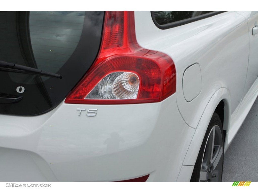 2013 C30 T5 R-Design - Ice White / Off Black photo #6