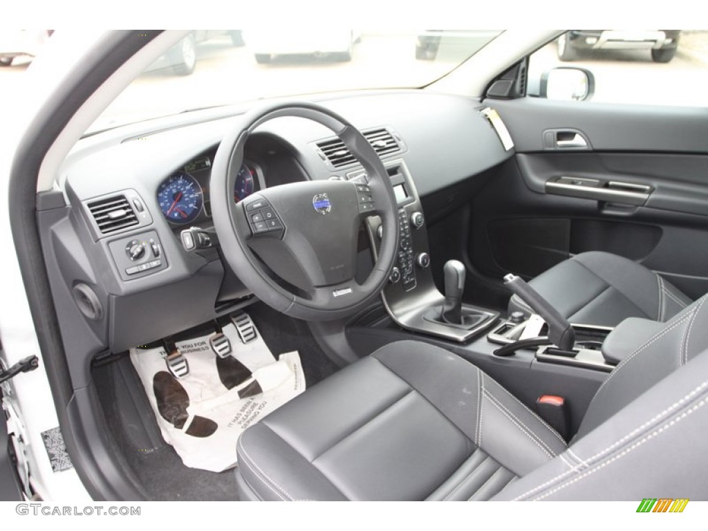 2013 C30 T5 R-Design - Ice White / Off Black photo #13