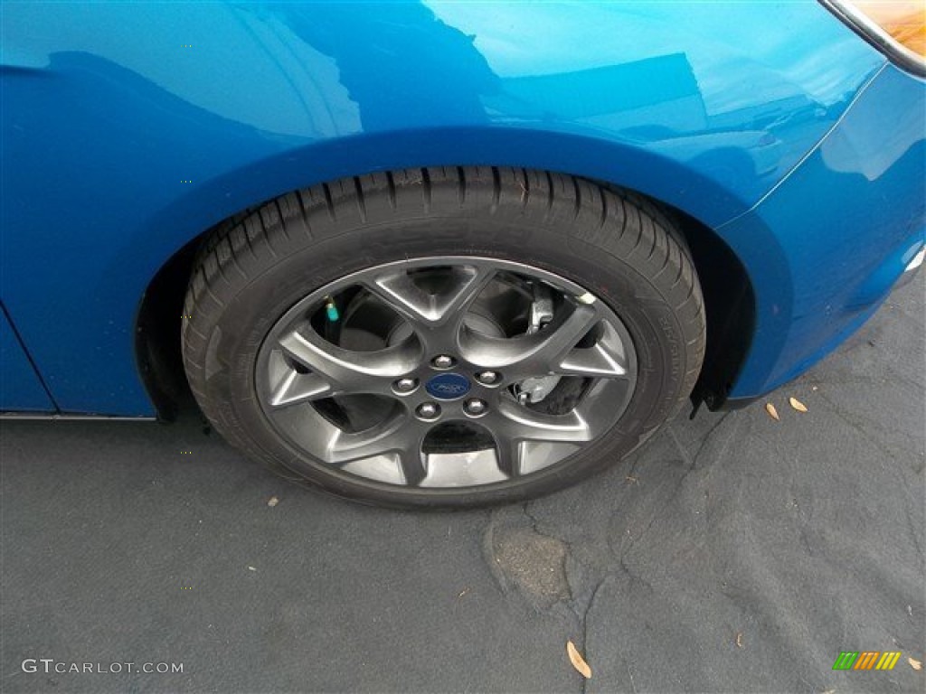 2013 Focus SE Sedan - Blue Candy / Charcoal Black photo #10