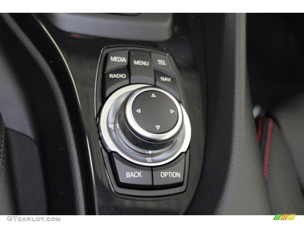 2013 BMW X1 xDrive 35i Controls Photo #79099763