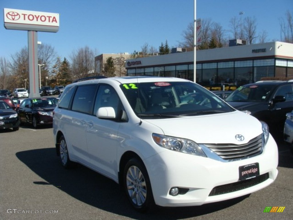 2012 Sienna XLE AWD - Super White / Bisque photo #1