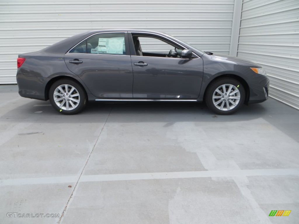 2013 Camry XLE V6 - Magnetic Gray Metallic / Ash photo #3