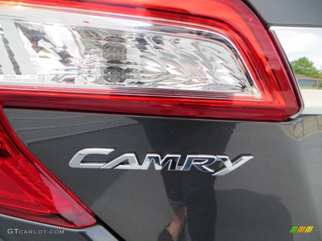 2013 Camry XLE V6 - Magnetic Gray Metallic / Ash photo #6