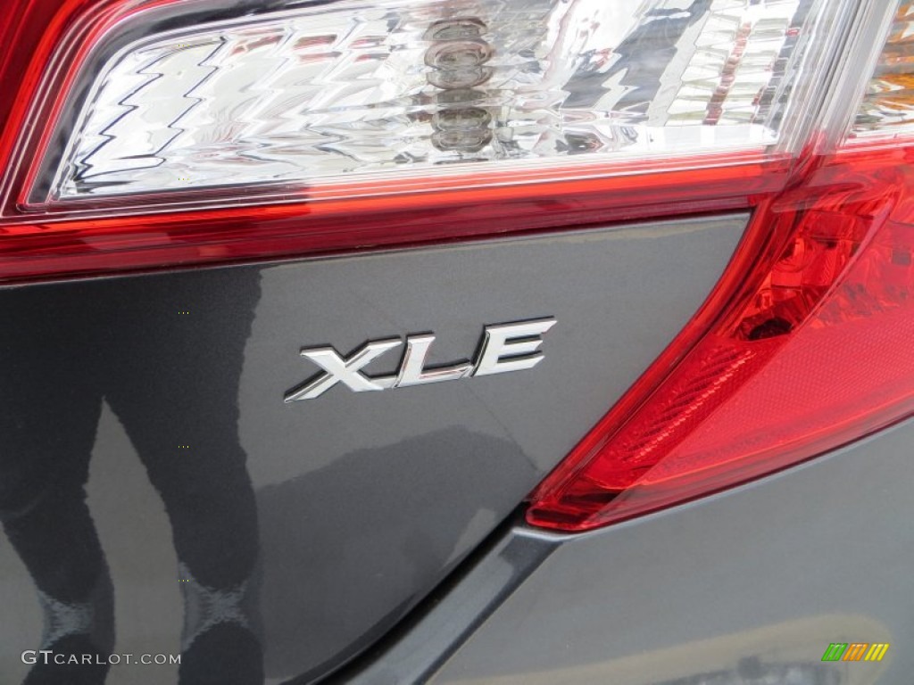 2013 Camry XLE V6 - Magnetic Gray Metallic / Ash photo #7