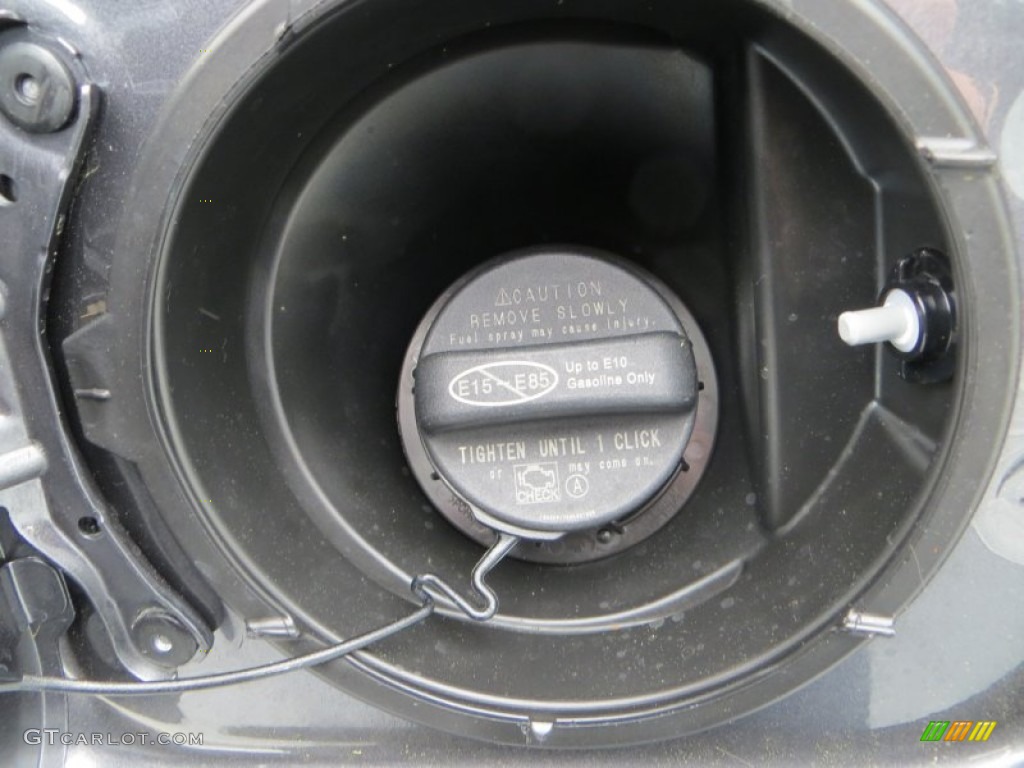 2013 Camry XLE V6 - Magnetic Gray Metallic / Ash photo #16