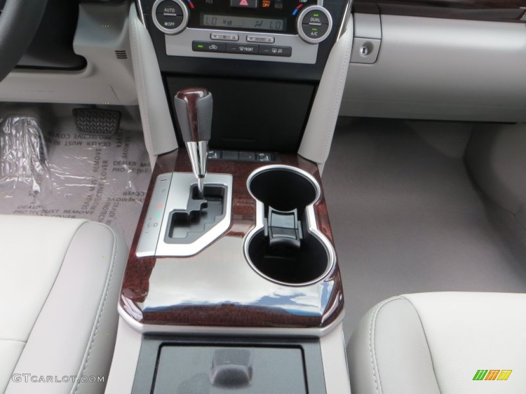 2013 Camry XLE V6 - Magnetic Gray Metallic / Ash photo #30