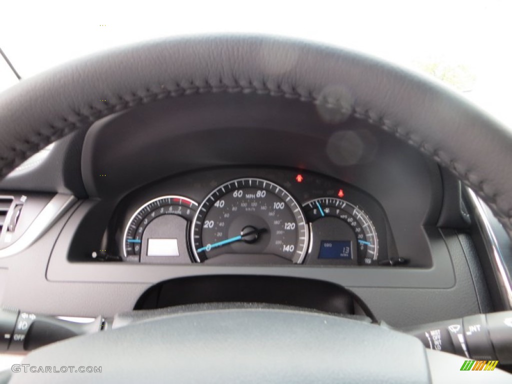 2013 Camry XLE V6 - Magnetic Gray Metallic / Ash photo #33